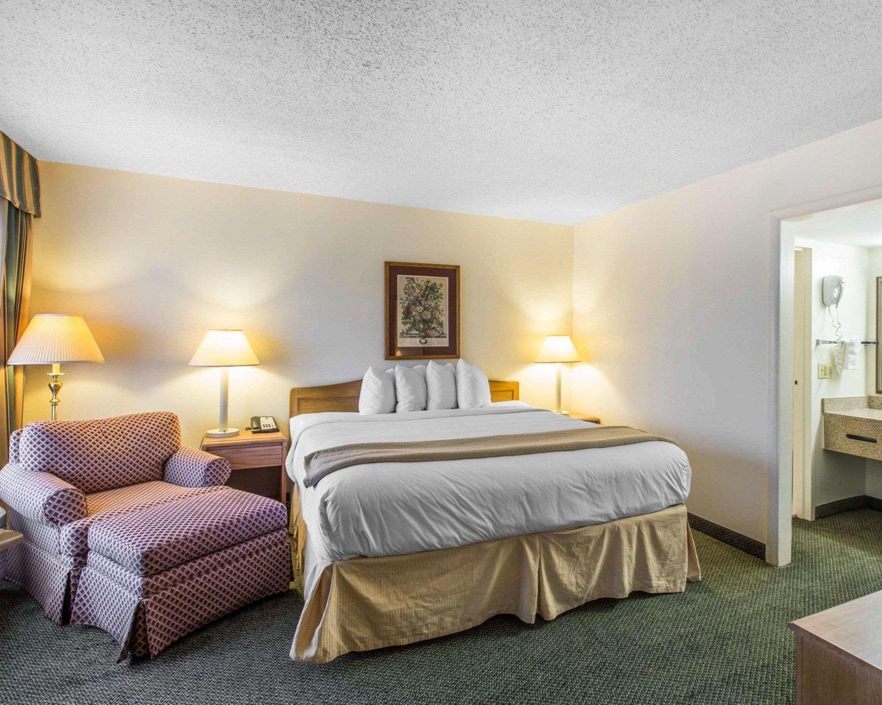 Quality Inn & Suites Waycross Exterior foto