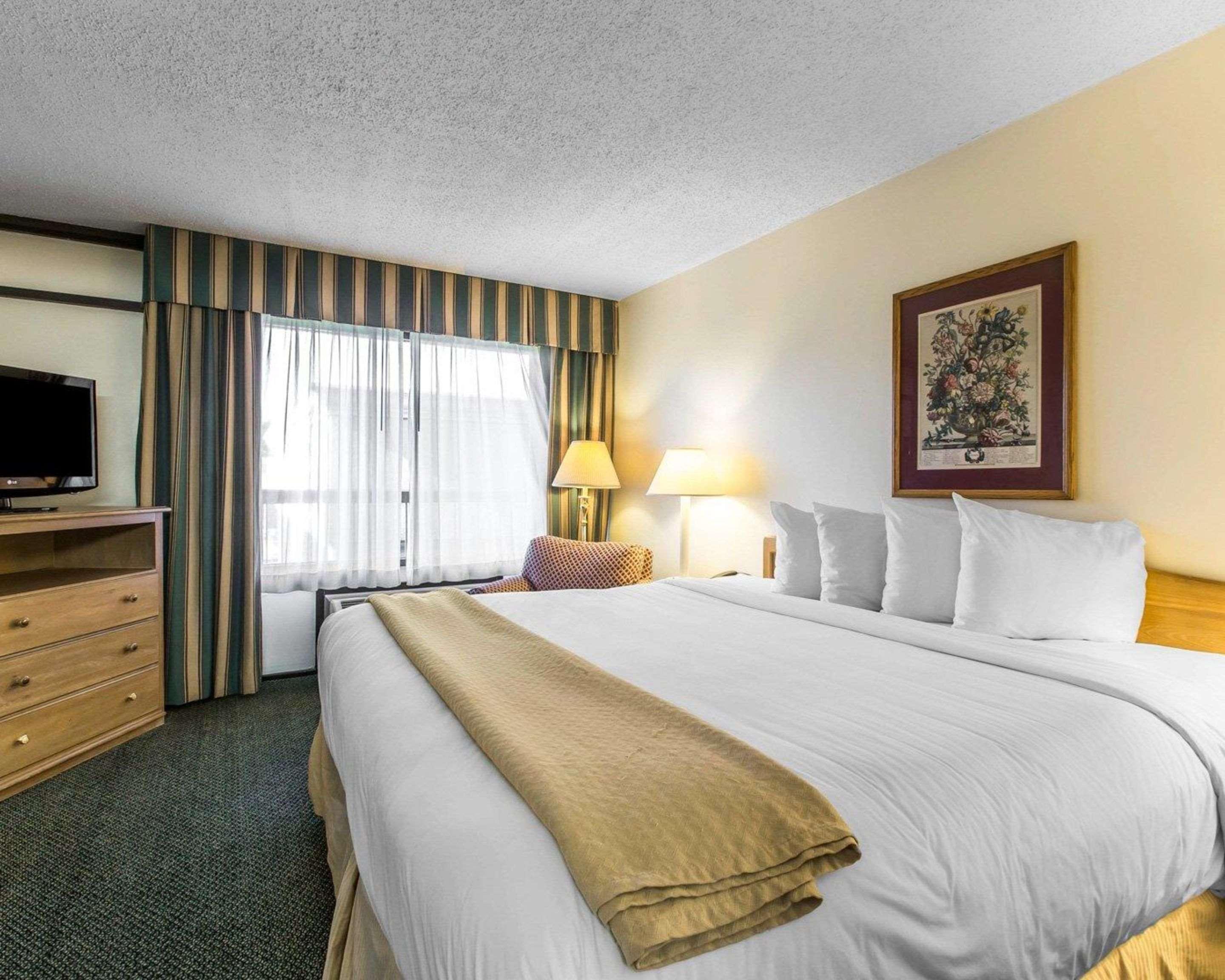 Quality Inn & Suites Waycross Exterior foto