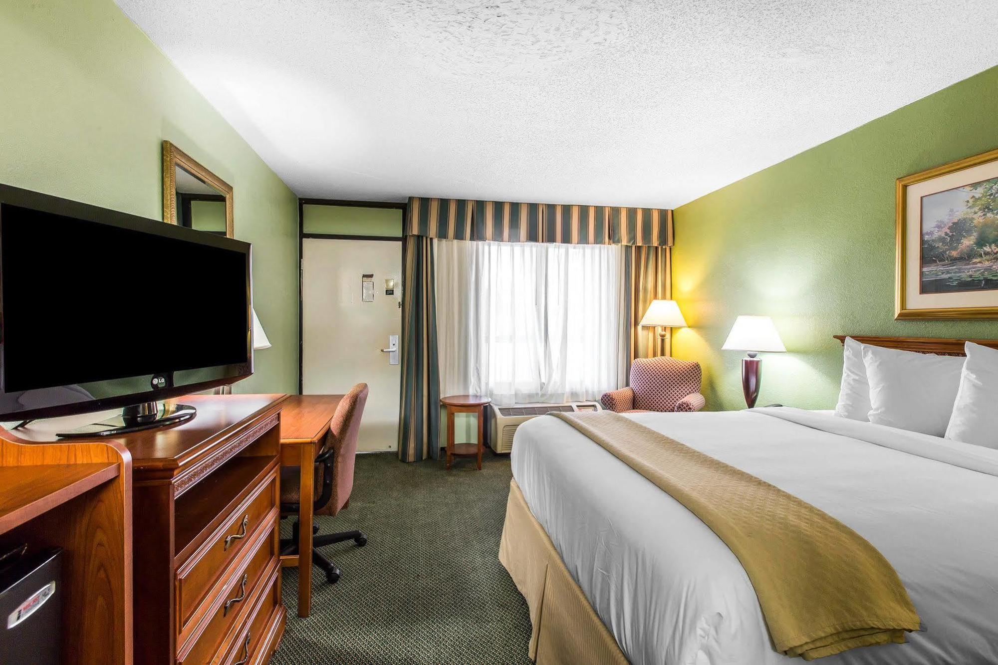 Quality Inn & Suites Waycross Exterior foto