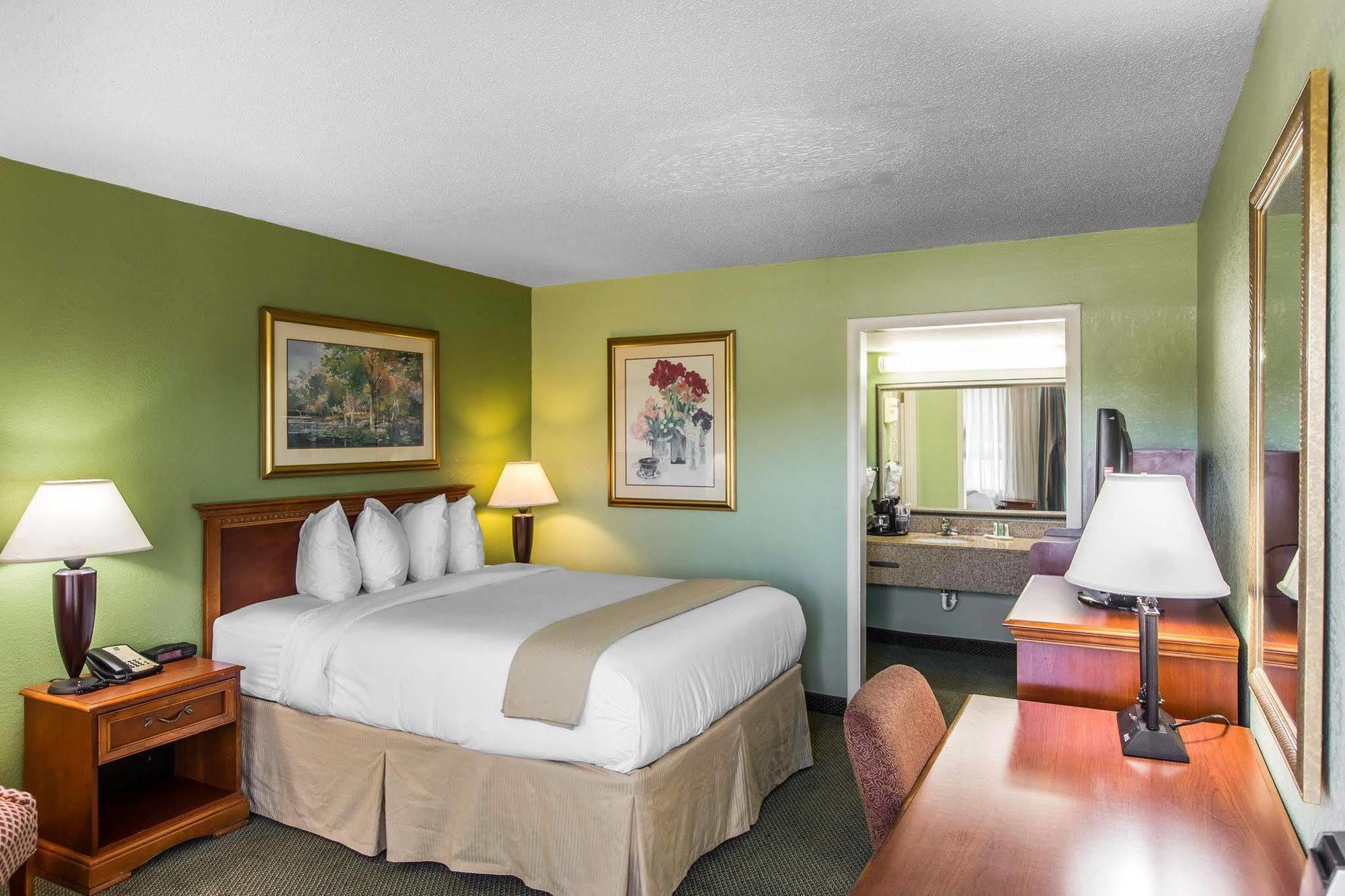 Quality Inn & Suites Waycross Exterior foto