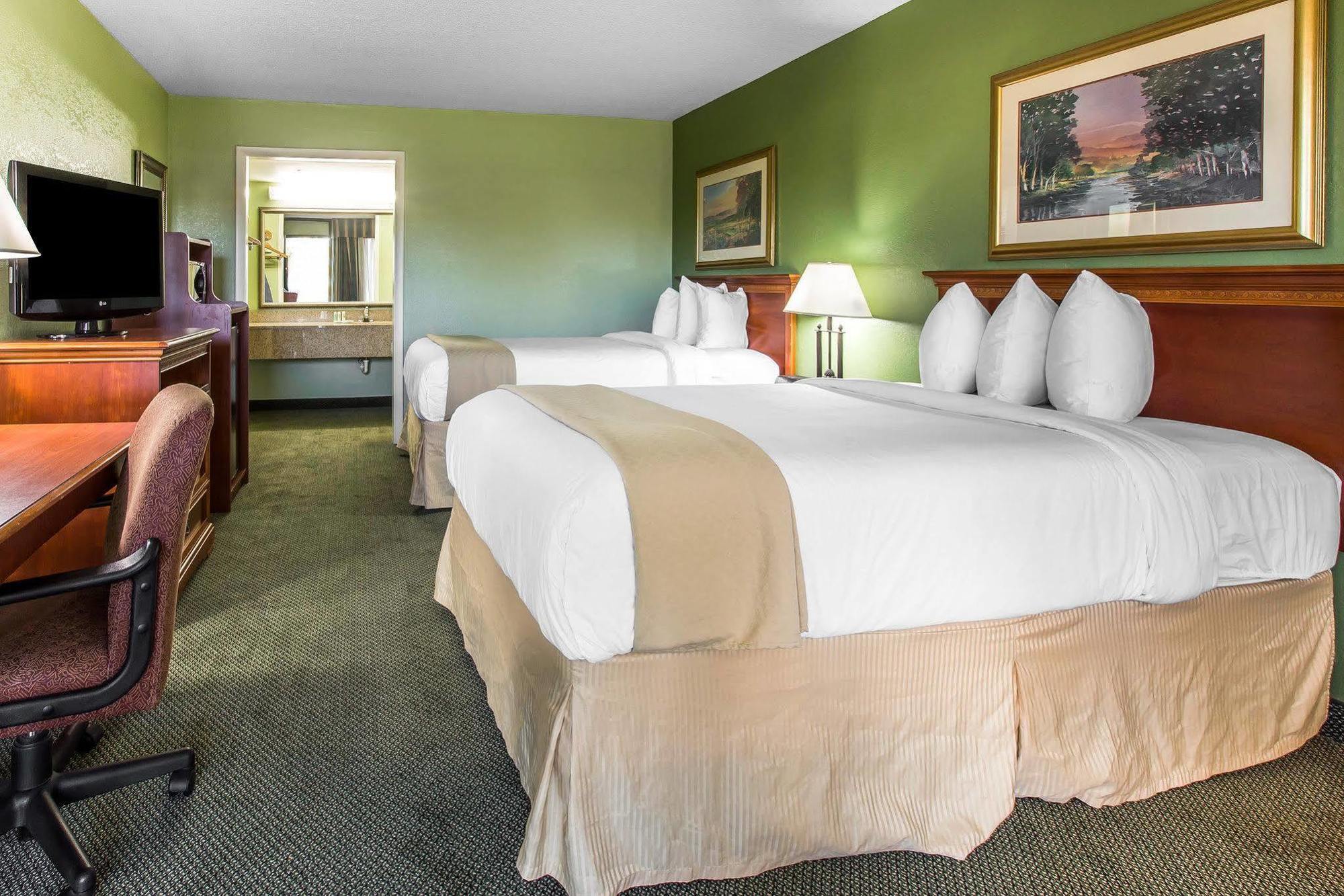 Quality Inn & Suites Waycross Exterior foto